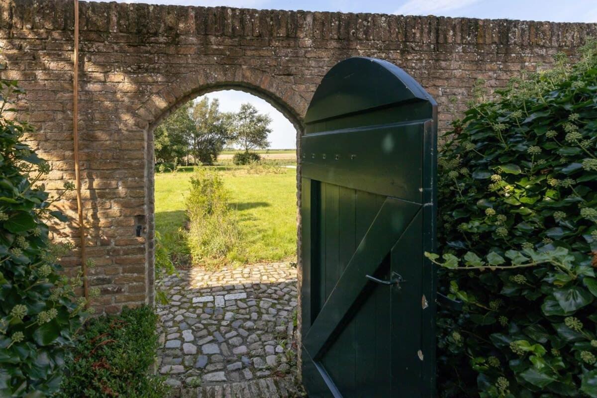 De Grote Schuur At Buitenplaats Zeeuwse Liefde Westkapelle Extérieur photo